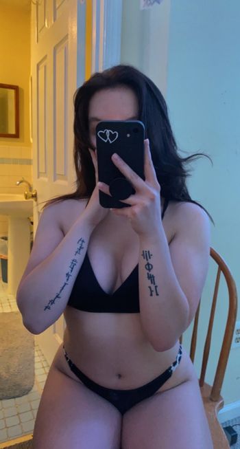 abxy27422 OnlyFans submissive selfie