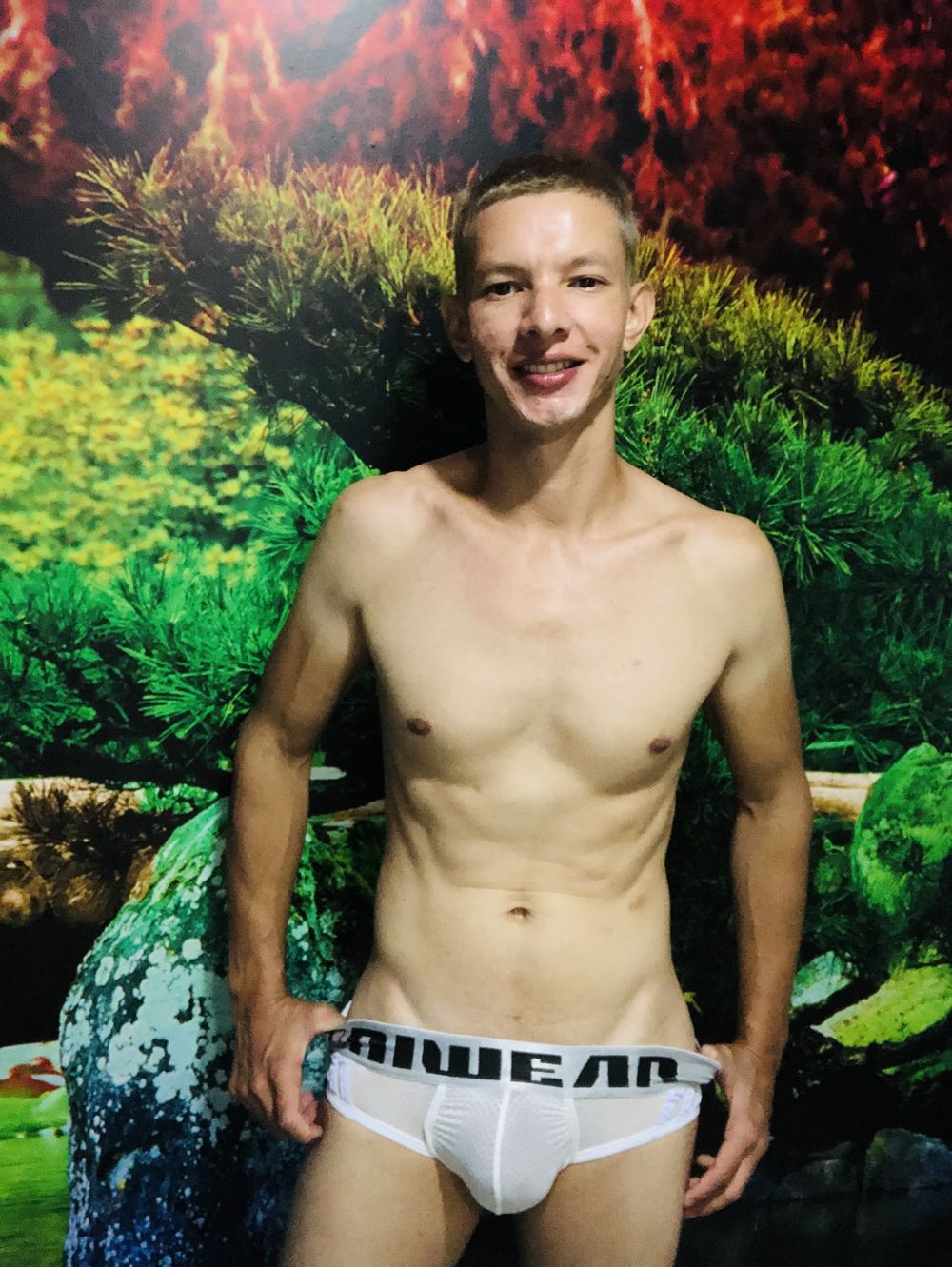 alex_23cm OnlyFans doing male