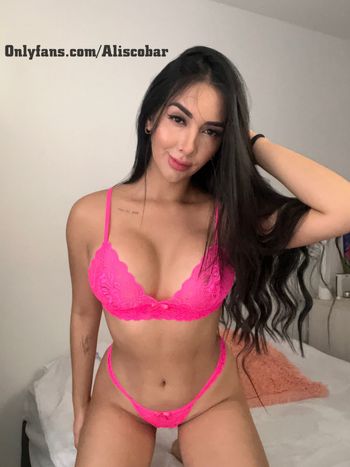 nude aliscobar doing colombia