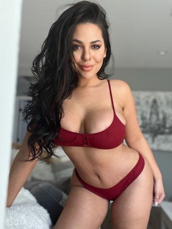 nude alissa.ray recording latina selfie