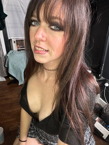 nude allimoonaxxx posting fetish selfie