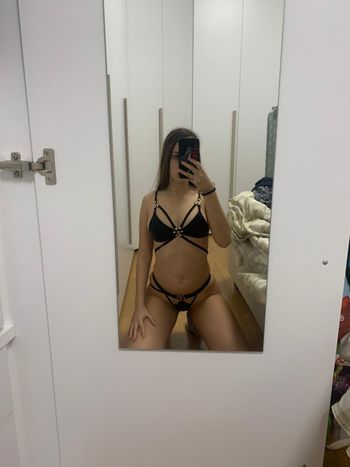 nude allyspics doing video call selfie