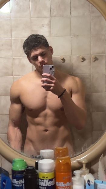 nude alphabeau posting streamer