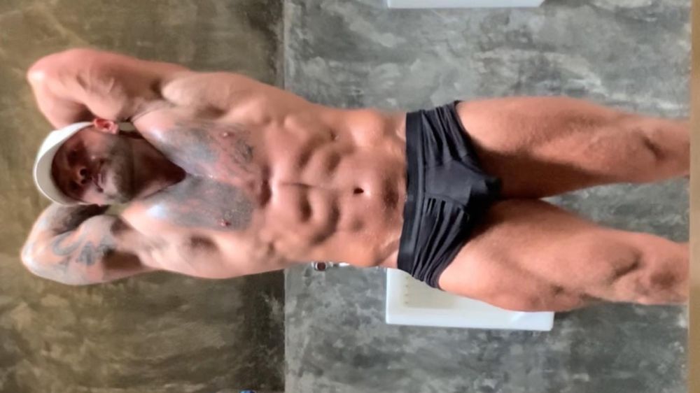 alphadaleuk OnlyFans male