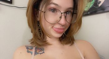 nude angelxfacexxx posting fetish selfie