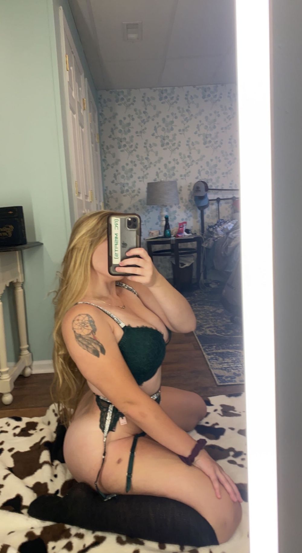 anna1715 OnlyFans recording exhibitionism