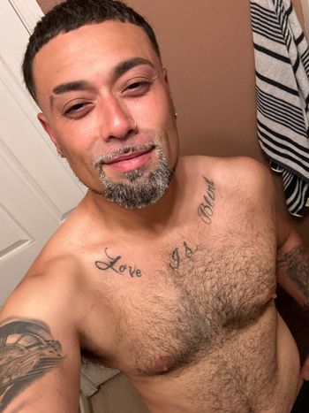 anthony79601810 OnlyFans male selfie