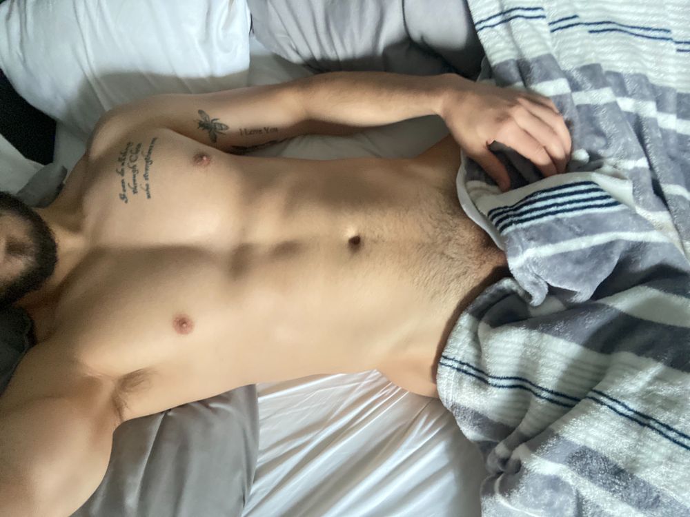 antoniojx OnlyFans messaging