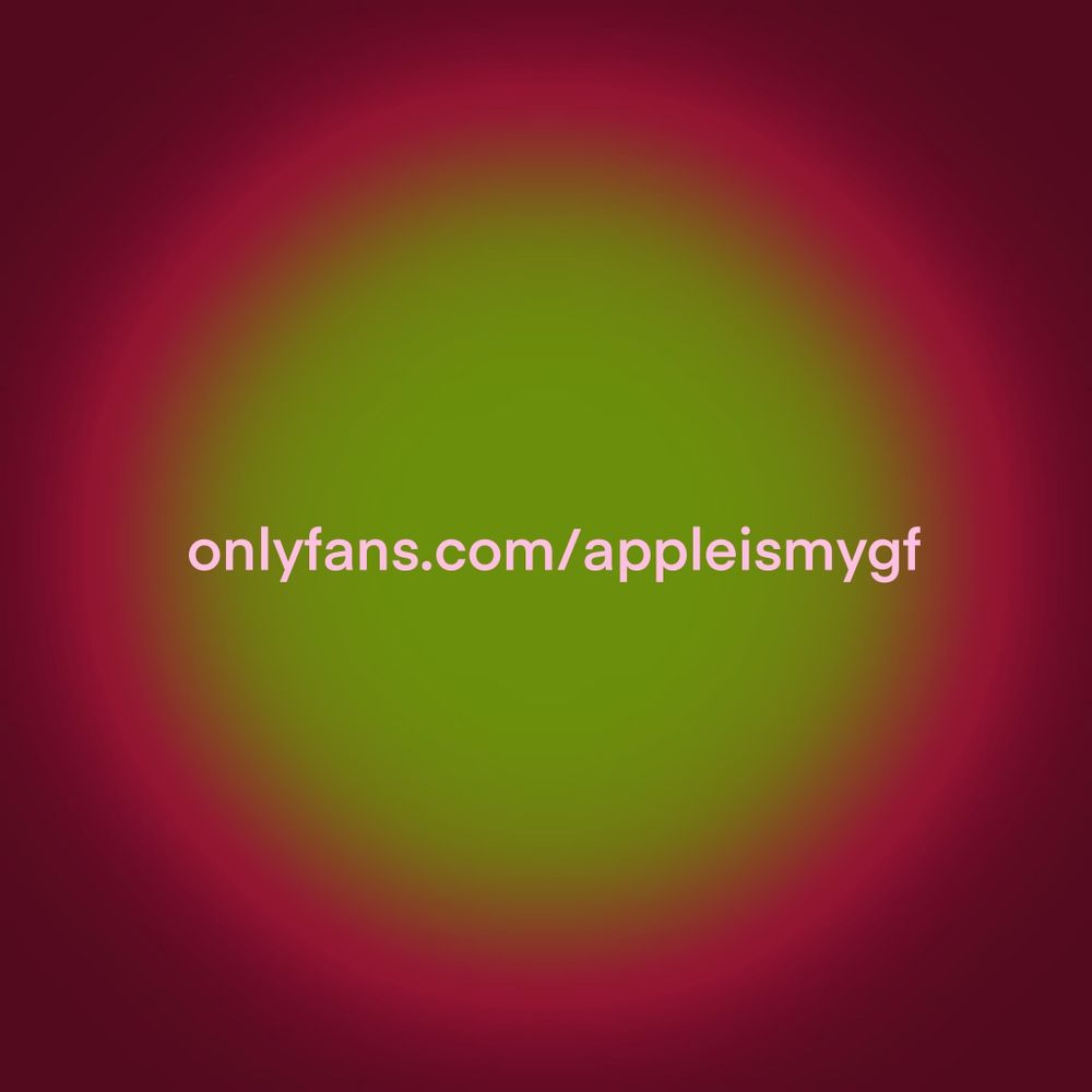 appleismygf OnlyFans posting femdom