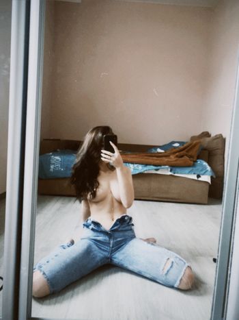 nude ariela_black leaking fit selfie