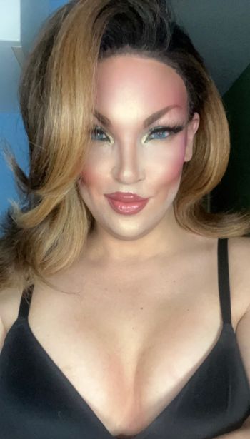 nude arkansasglamazon leaking trans