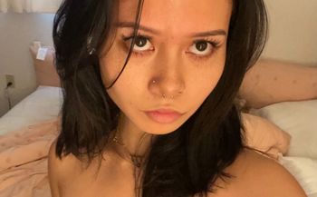 nude ashleydeavilla leaking asian selfie