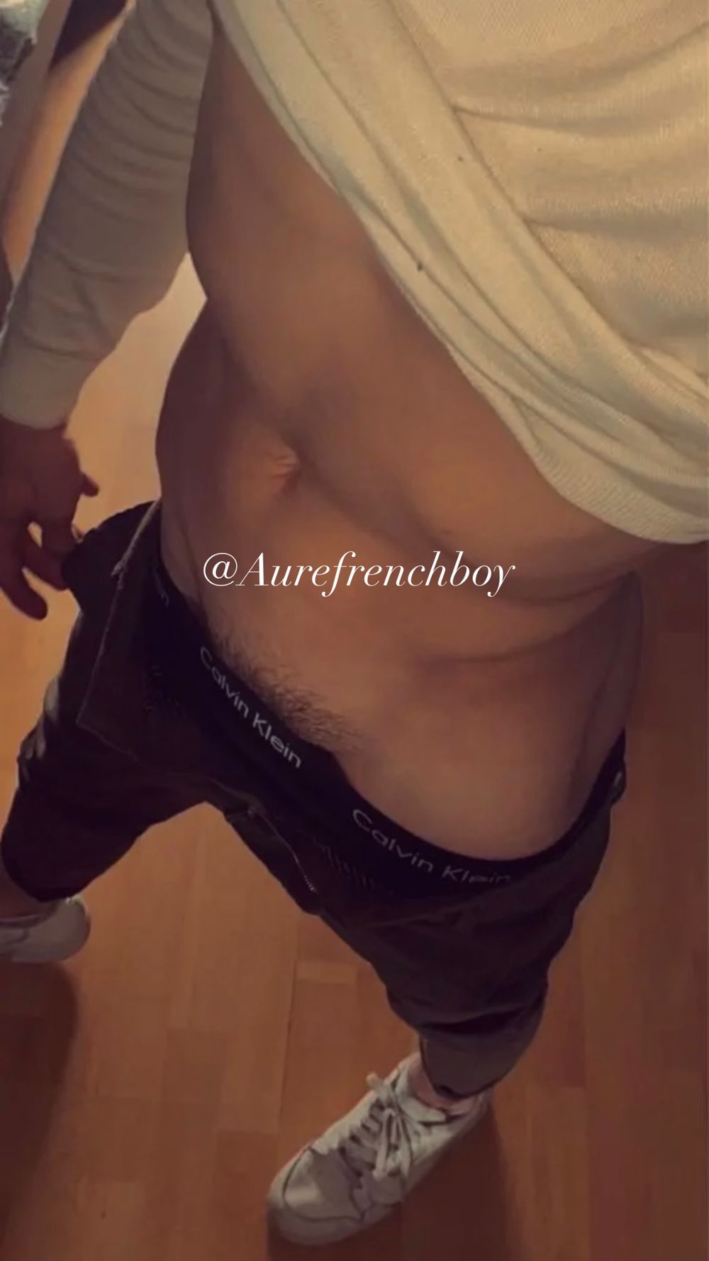 aurefrenchboy OnlyFans posting latina