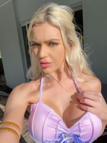 nude auroraangel1 leaking squirt selfie