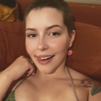 nude bambisue1 recording latina selfie