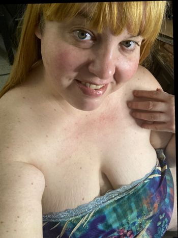 nude bawdypaintingvip recording bbw selfie