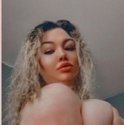 nude bbwblondiexo doing latina