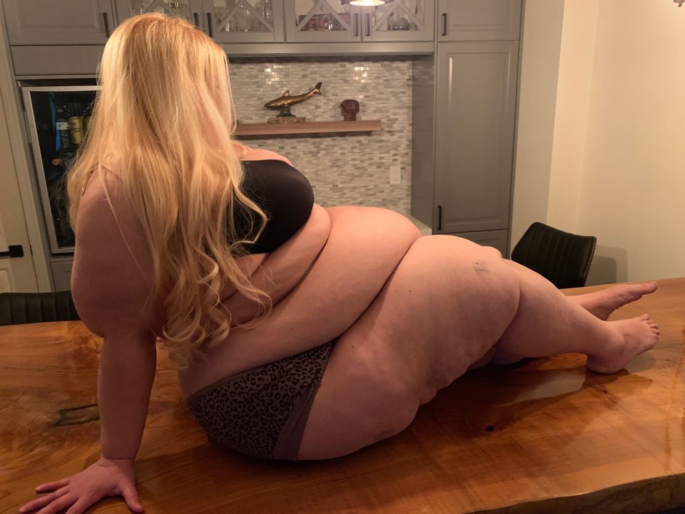 bbwdaisy OnlyFans recording latina