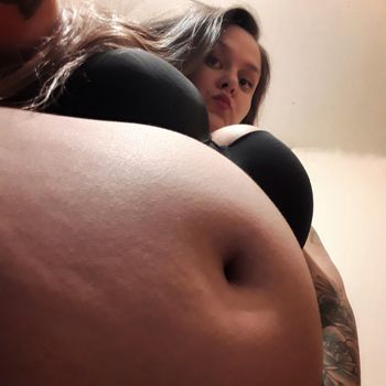 nude bbwpixipix posting big ass selfie