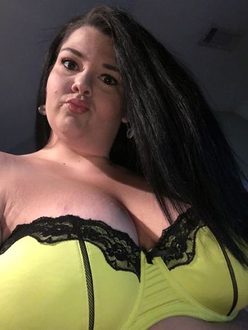 nude bbwqueen09 posting white