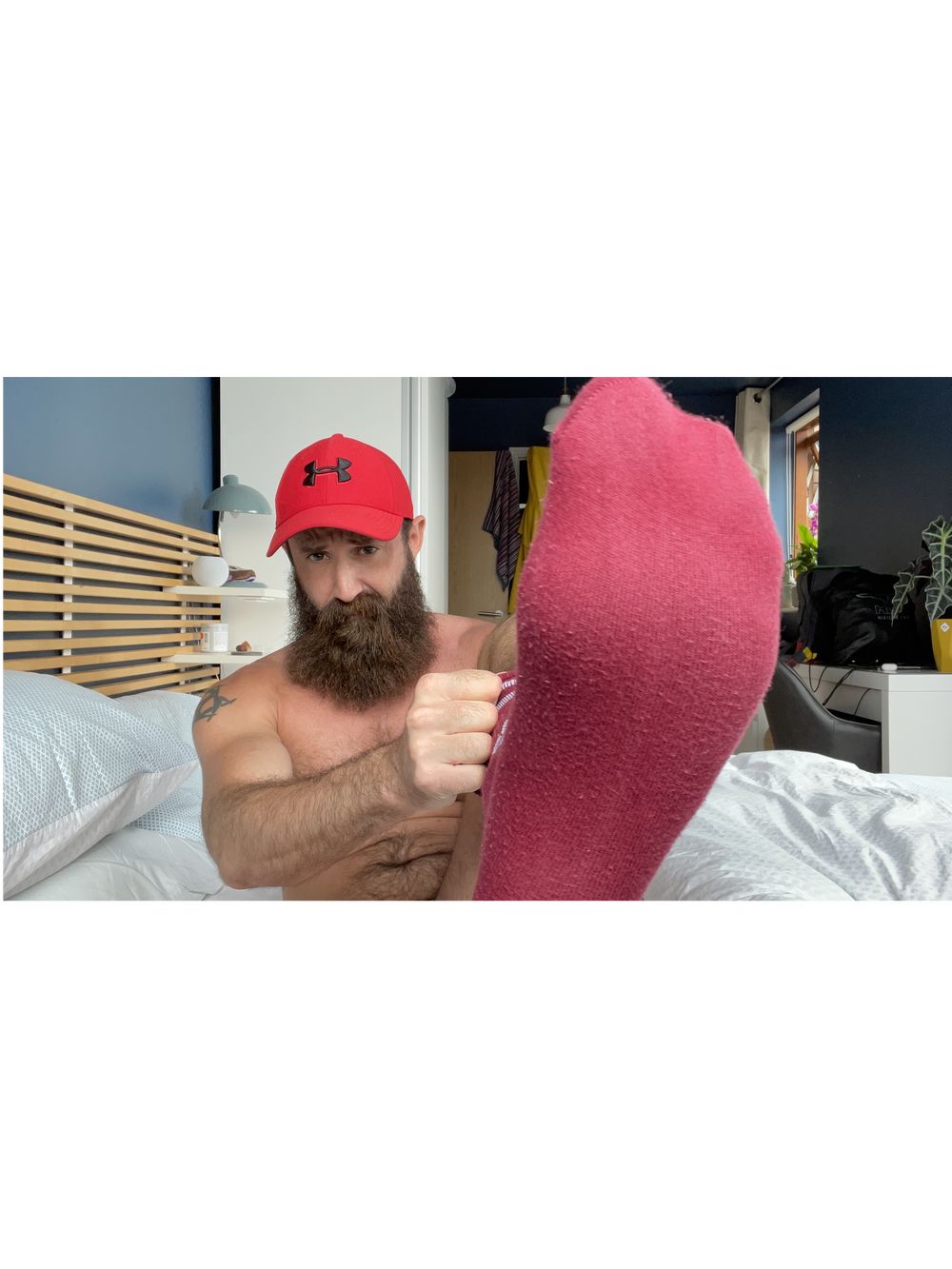 beardedcj OnlyFans leaking toys