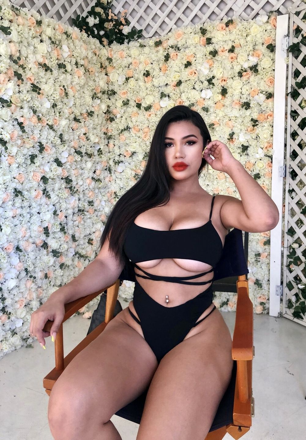 bebesteph OnlyFans showing model