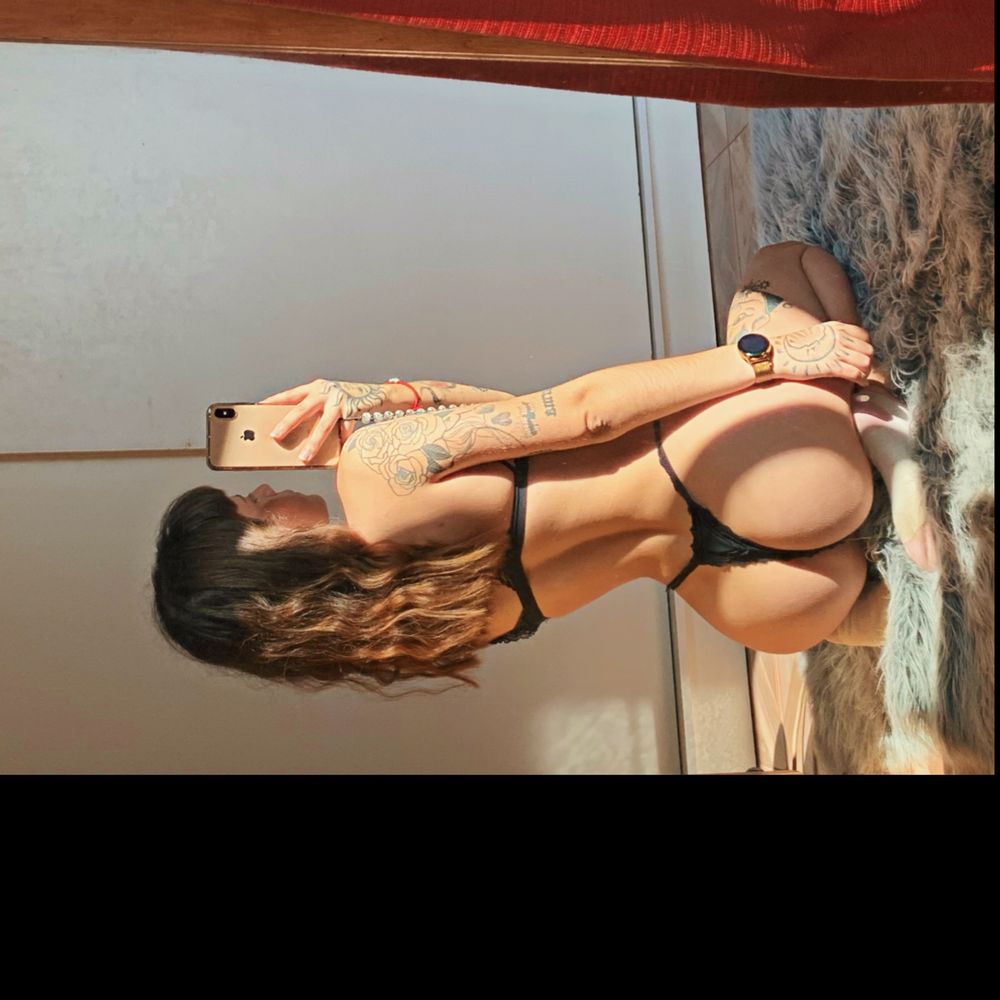 beelxxx OnlyFans United States