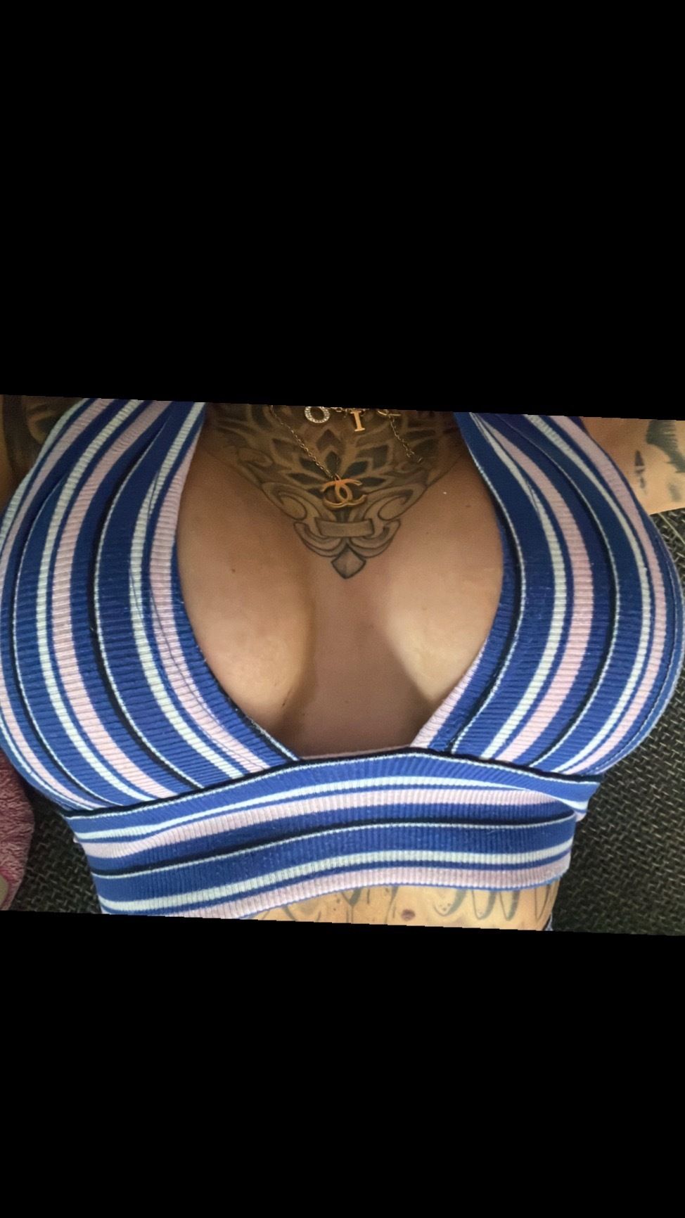 belli-ink OnlyFans doing submissive