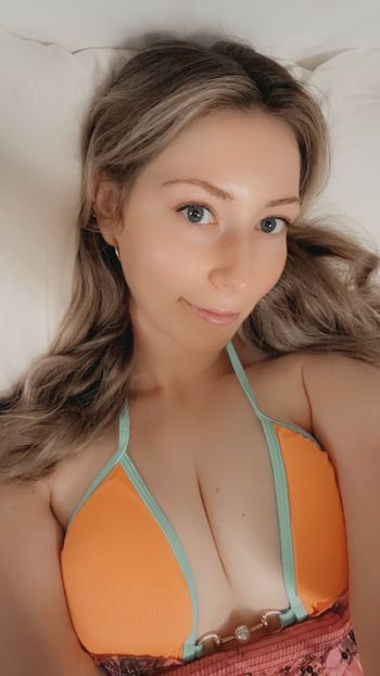 nude bethgonewild doing united states selfie