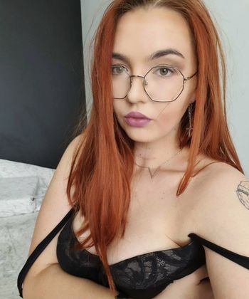 nude bitch69girl leaking white selfie