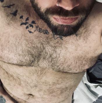 nude bkbearcub male selfie