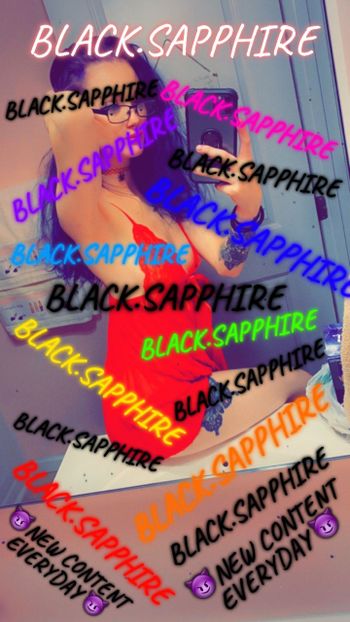 black.sapphire OnlyFans tattoo selfie