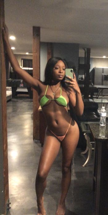 blackeboni OnlyFans ebony