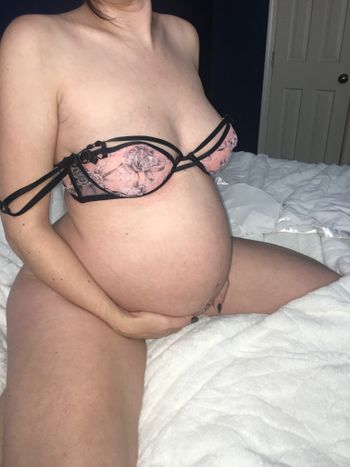 nude blackedmom recording pregnant