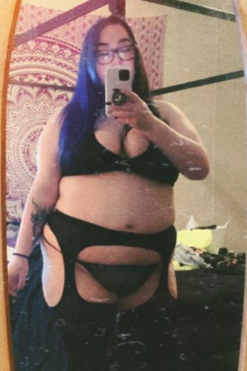 nude blairmoonrising posting custom content selfie