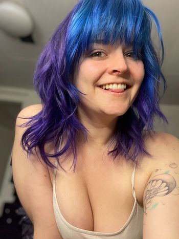 nude blakelawless showing fetish selfie