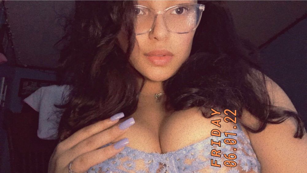 blasianbarbie8 OnlyFans showing latina