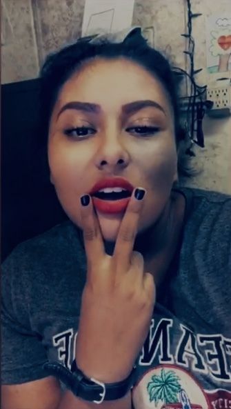 nude blazinbbw posting latina selfie