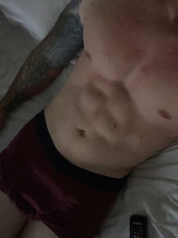 nude blondieguy7 messaging