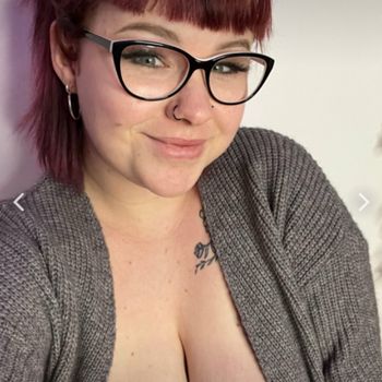 nude bluecutie recording messaging selfie