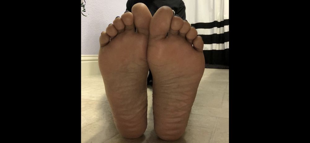 boatsandtoez OnlyFans posting feet