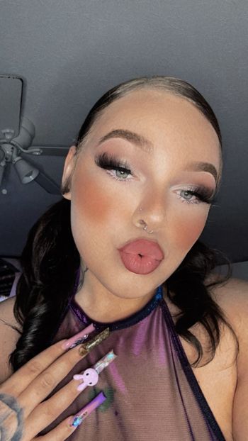 nude bossladysnow latina selfie