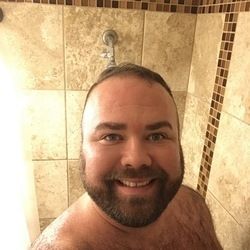 nude bostonbear888 leaking daddy selfie