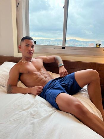 nude boydavid007 doing male