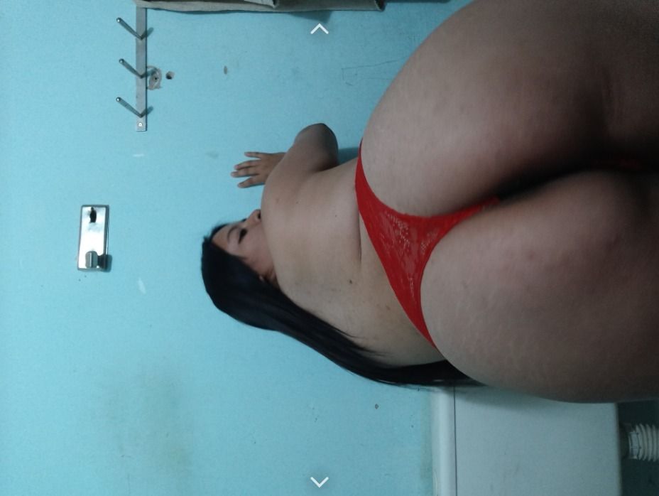 breishh22 OnlyFans showing argentina