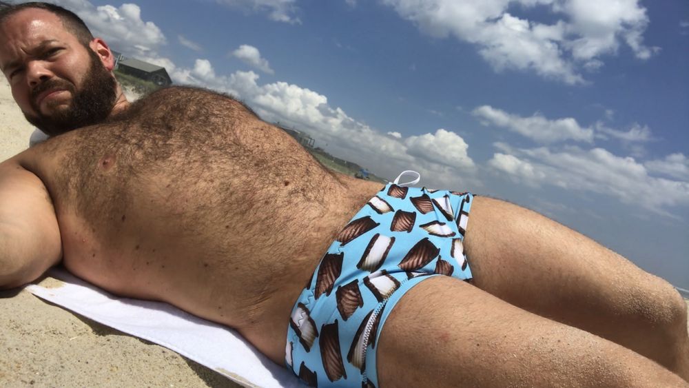 brian_thickbear OnlyFans posting hairy