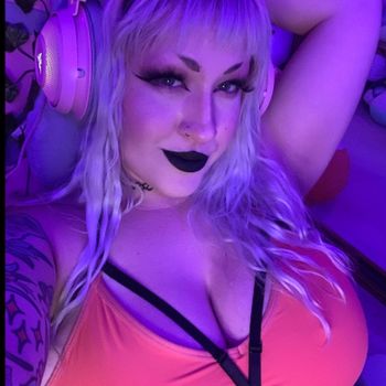 nude brookiebearstreams curves selfie