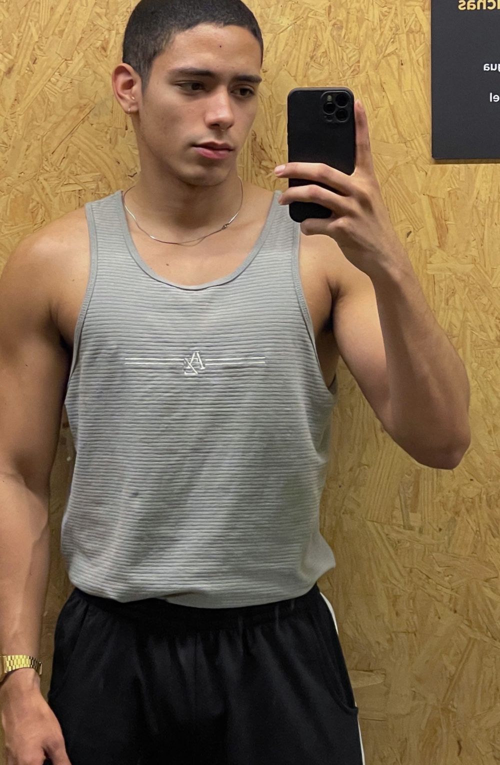 brunomax22 OnlyFans doing submissive