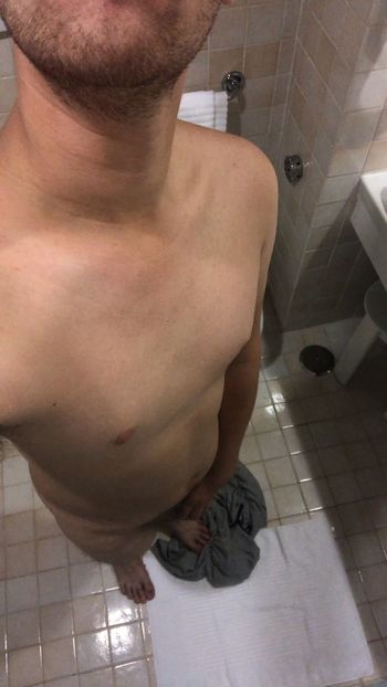 nude buffelkengay leaking lesbian selfie