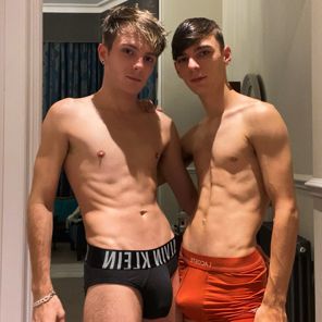 nude callumandcole recording cumplay selfie